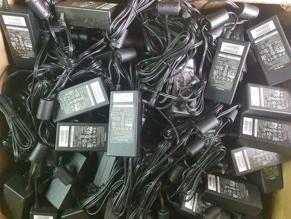 Блок питания блок живлення 9.3в/4а оригінал