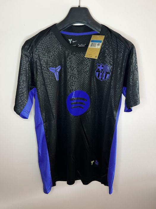 Barcelona 2025-2026 x kobe Bryant