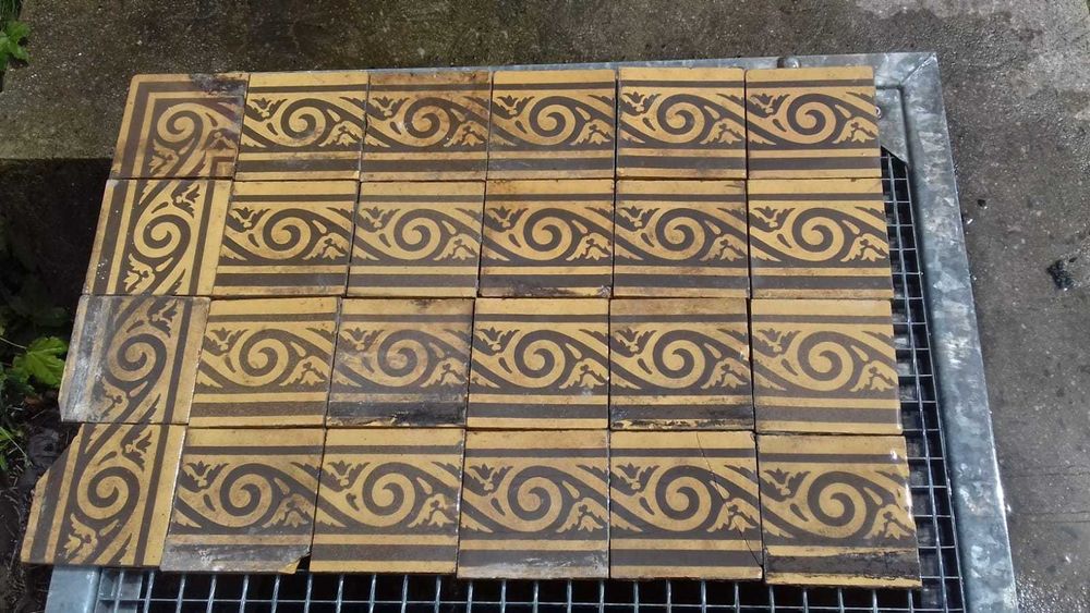 Stara 120 lat mozaika podlogowa rozmiar 17x17