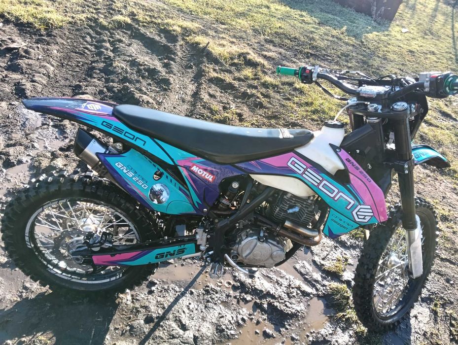 Мотоцикл Geon GNS 250