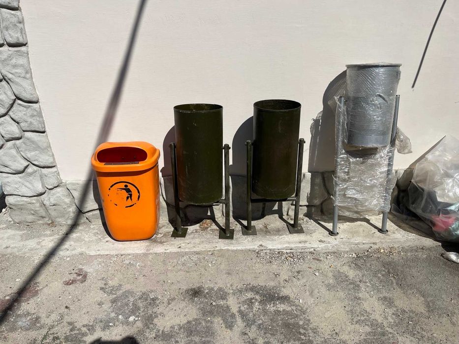 Мусорные урны стационарные
