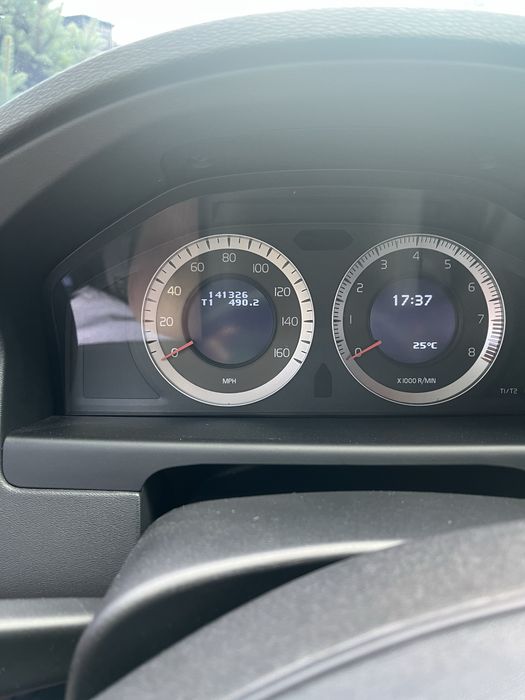 Продам надійний сімейний автомобіль!!!