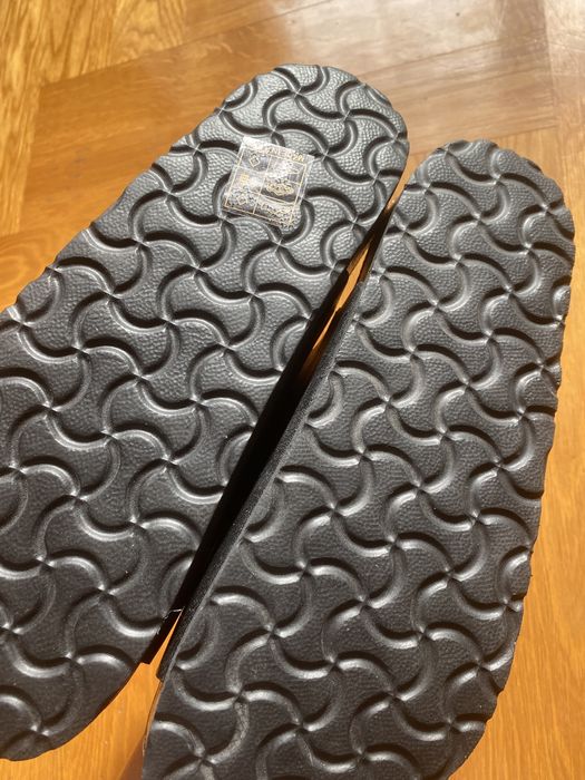 Klapki nieuzywane czarne