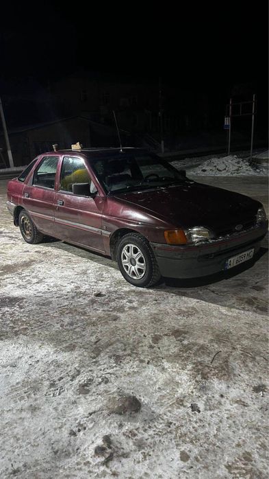 ford escort 1.6 інжектор, на ходу