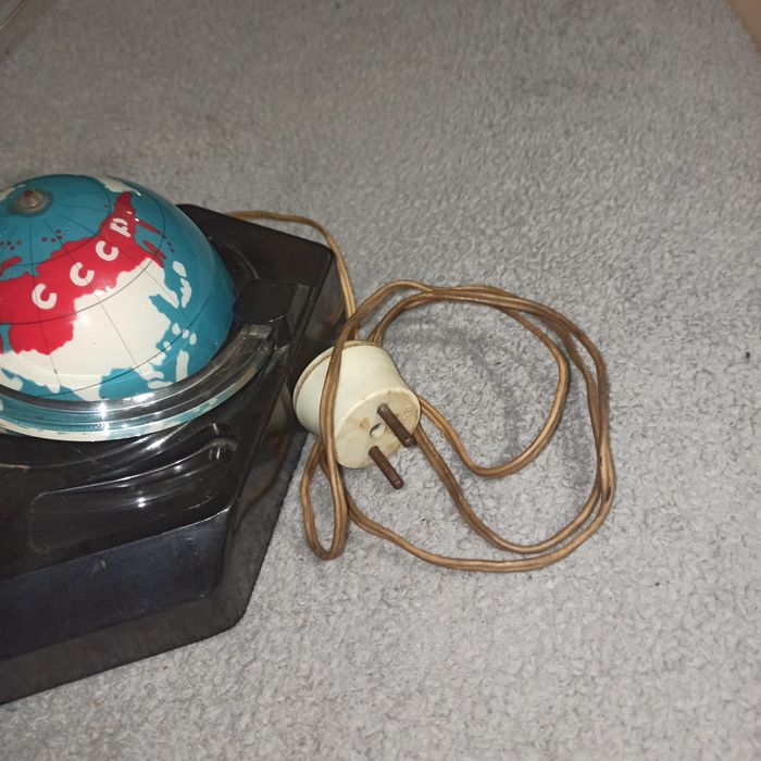 Светильник глобус -ракета СССР