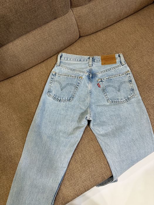 Оригінальні жіночі джинси Levis 501