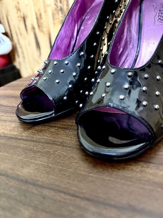 Жіночі туфлі 38 розмір