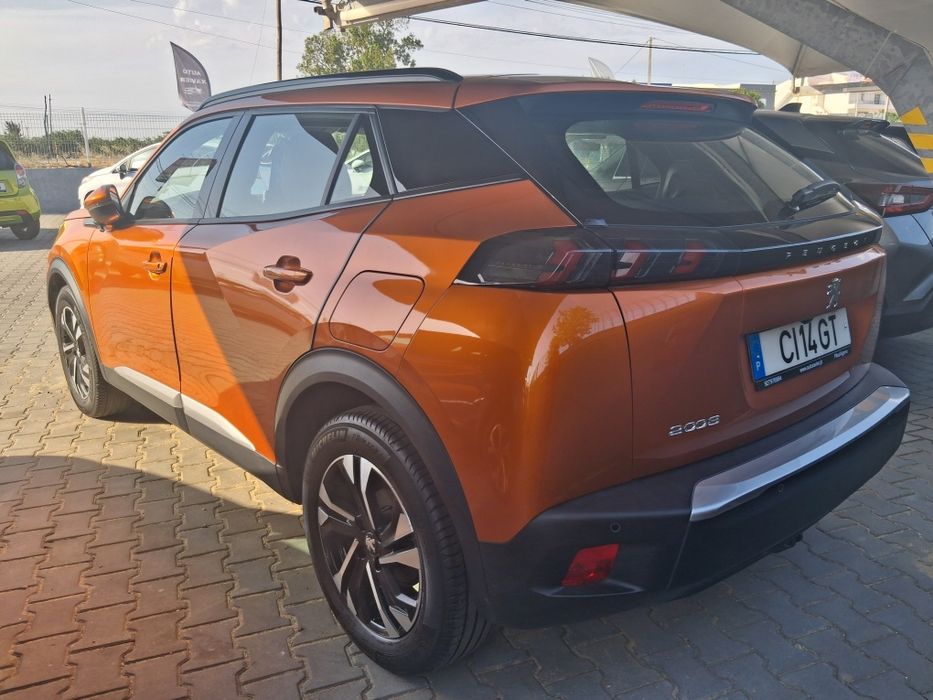Peugeot 2008 Puretech Allure