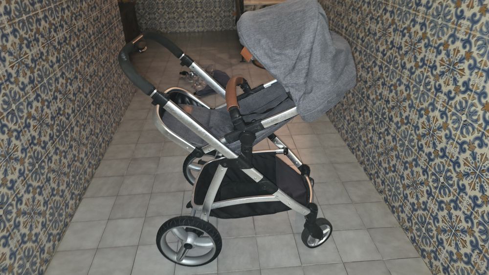 Carrinho de bebé