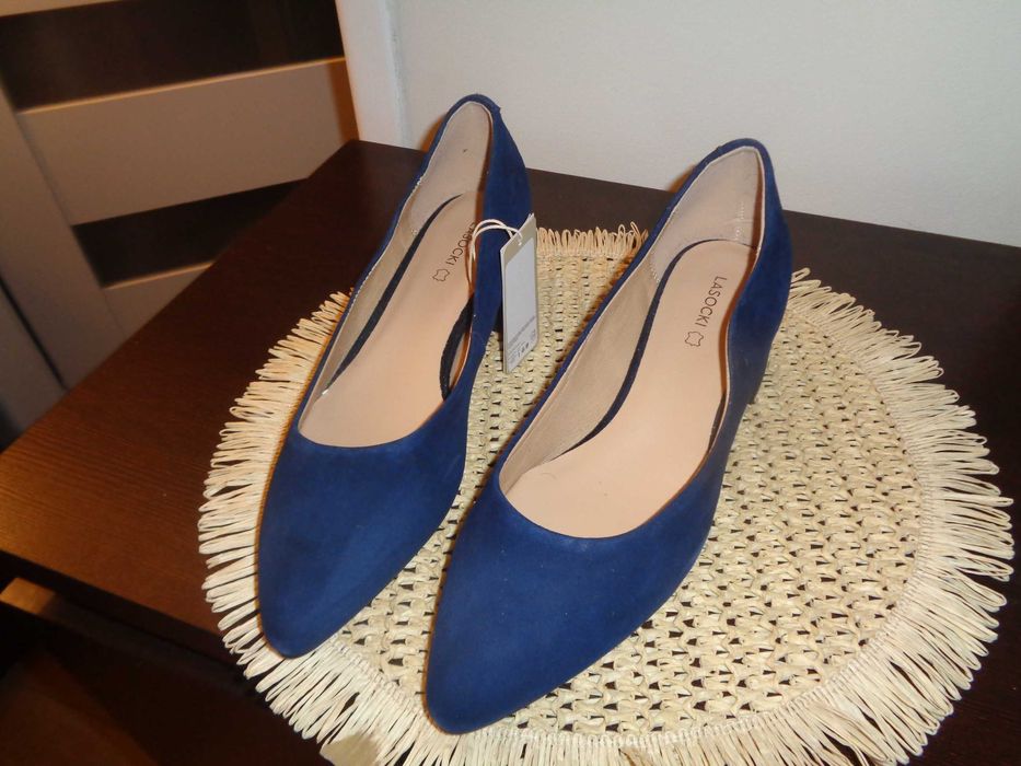 Buty zamszowe granatowe  Lasocki 40