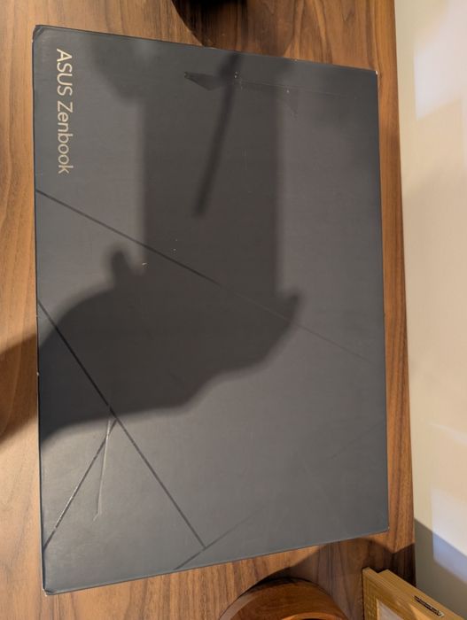 Portátil ASUS Zenbook - i5-1240P - OLED - 14" - Com garantia