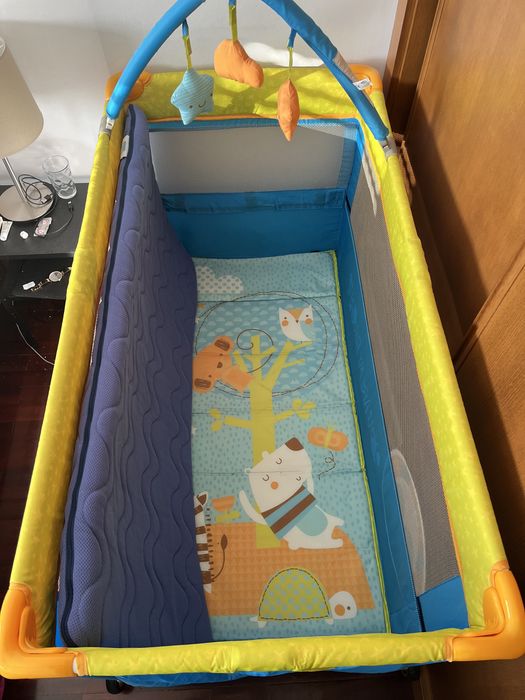 Cama de viagem de bebe da Jané + colchão