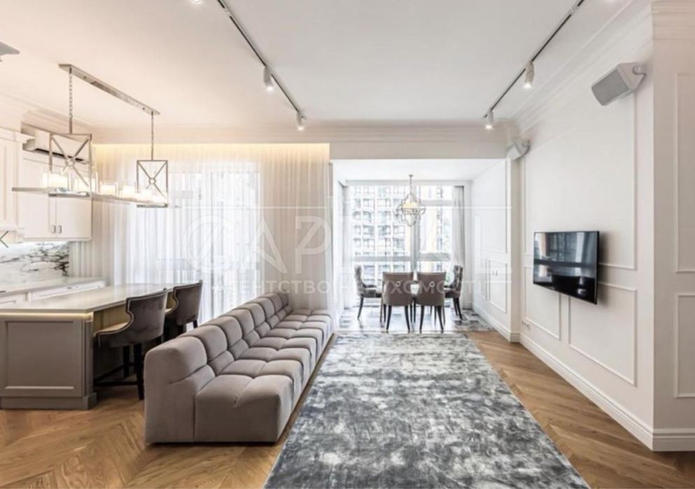 Аренда  4-к квартиры  11 м2 ЖК Французский квартал 2  Центр