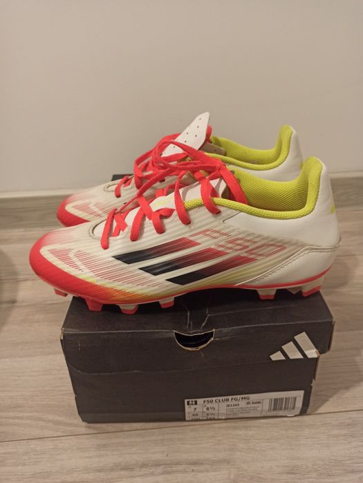 Buty korki adidas 40