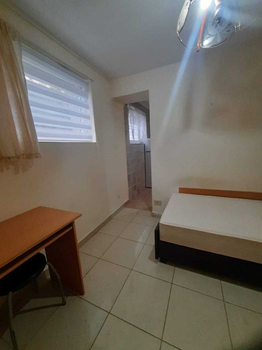 Mała kawalerka do wynajęcia