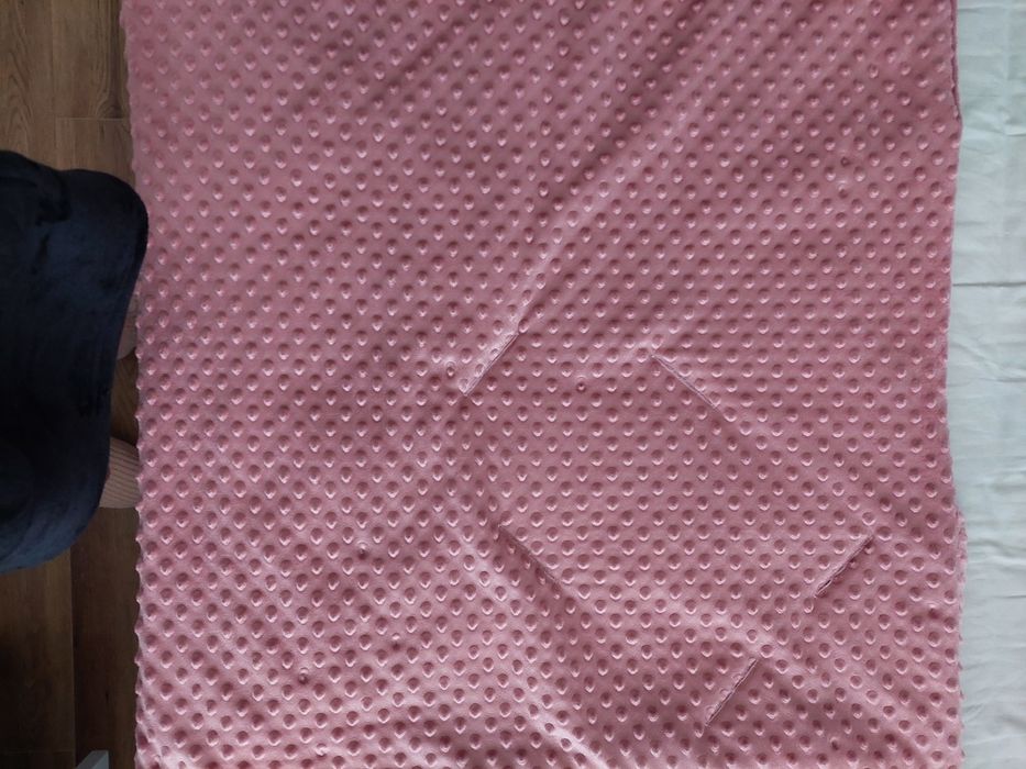 Kocyk do fotelika samochodowego