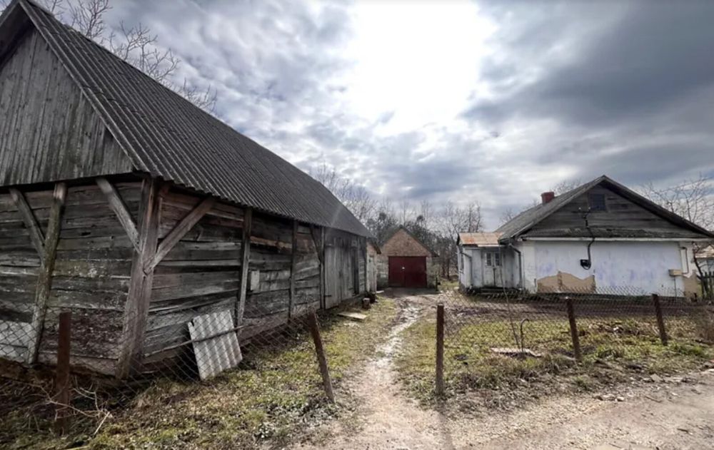 Продаж 1 поверхового будинку з гаражем і ділянкою, 50 кв. м, Кременець