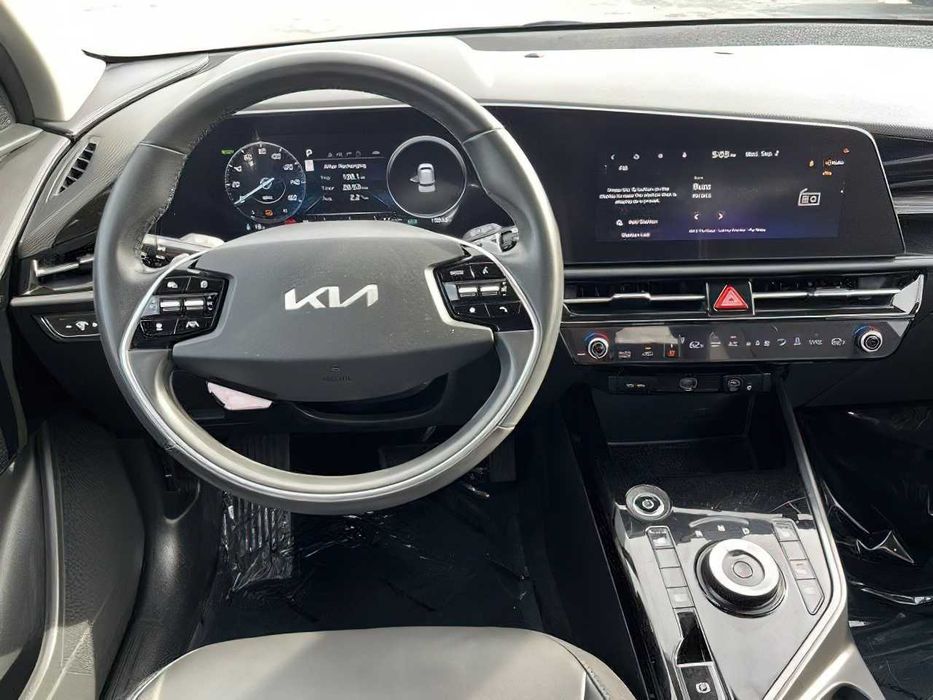 KIA Niro      2023