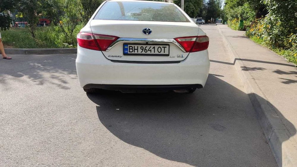 Тойота камри гибрид