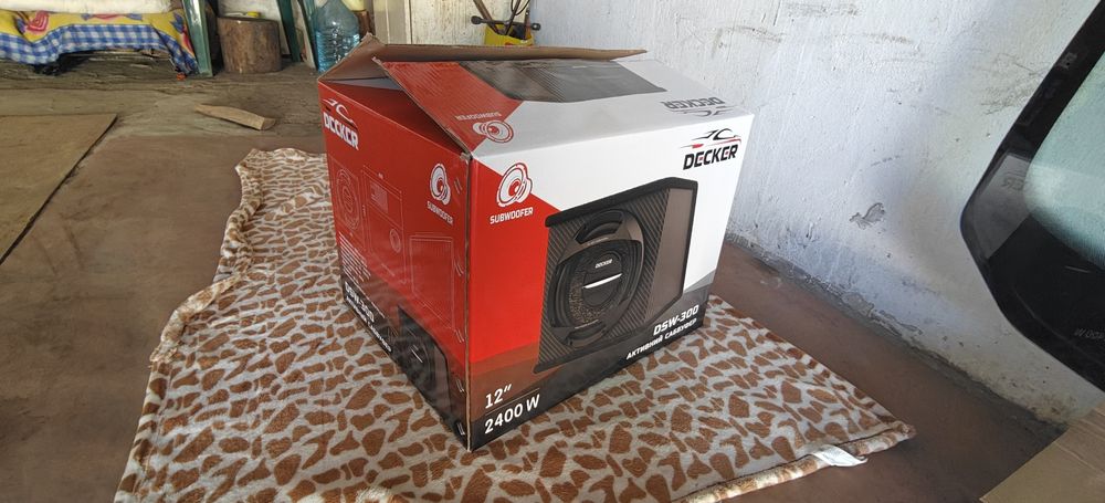 Сабвуфер Decker DSW-300