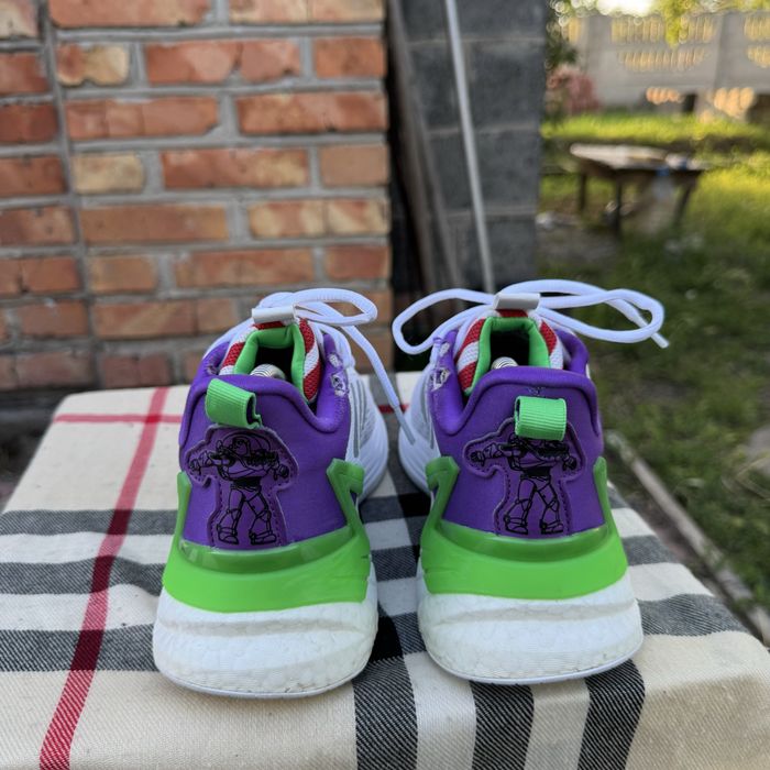 Кроссовки Adidas Response Super Buzz White, 38,5 размер, Оригинал, Кросівки