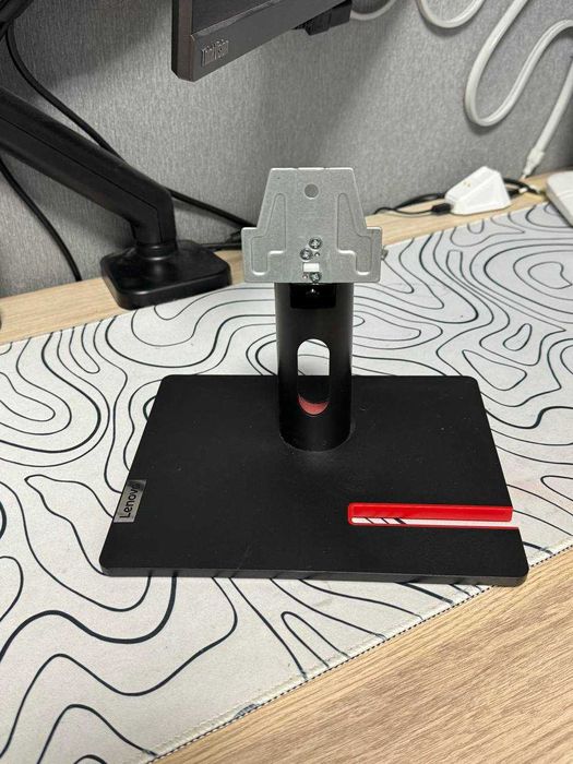 монитор Lenovo thinkvision 21.5"