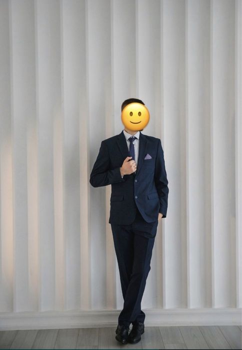 Костюм класичний на випускний, дуже крутий розмір М