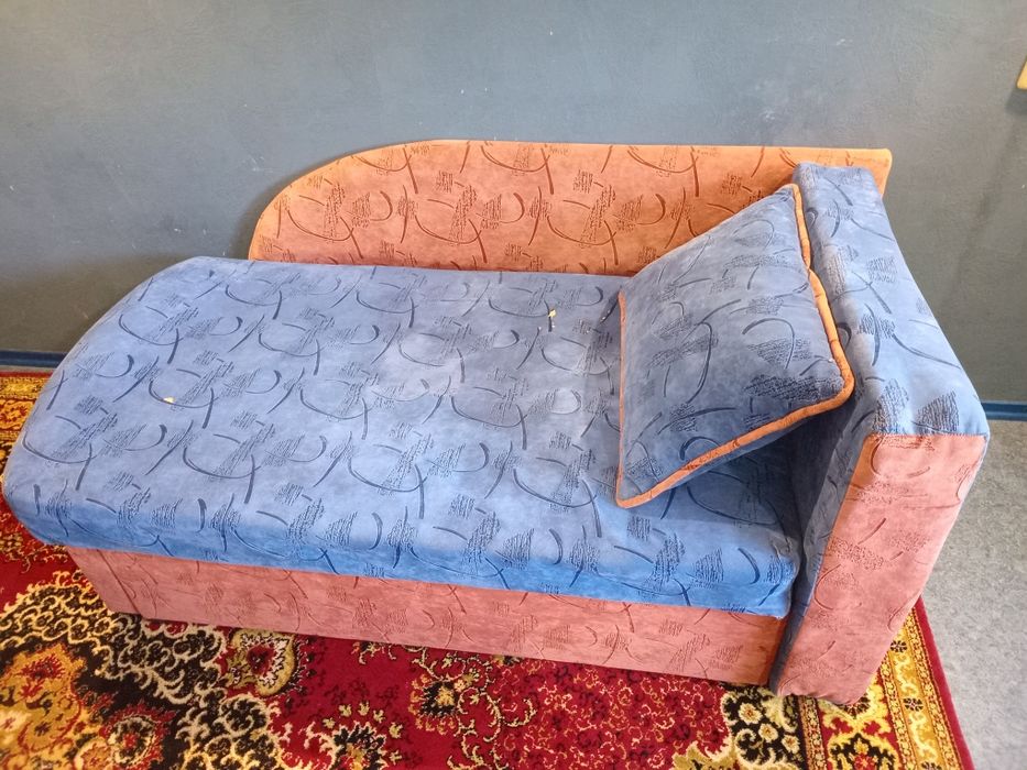 Продам Диван раскладной Диван-кровать