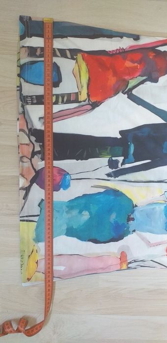 Bluzka inspirowana malarstwem.