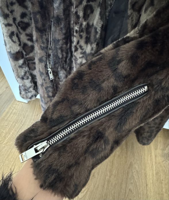 Futro panterka Pull&Bear rozmiar M