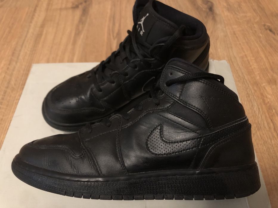 Sprzedam trampki Jordan 1 Mid Black