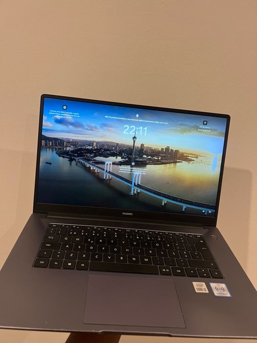 Huaweii MateBook D15