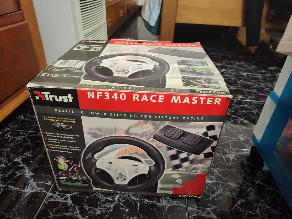 Volante trust NF340 race master