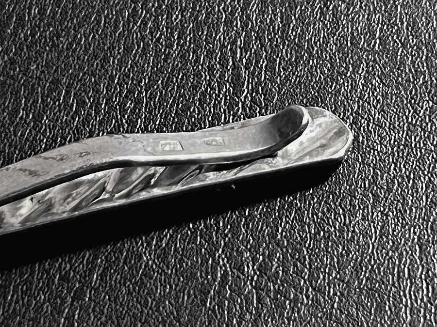 Elegancka spinka do krawata srebro pr. 925 8,3 g Oryginalny wzór