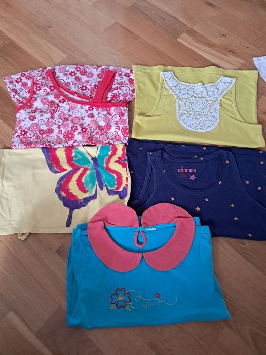 Koszulki letnie dziewczęce