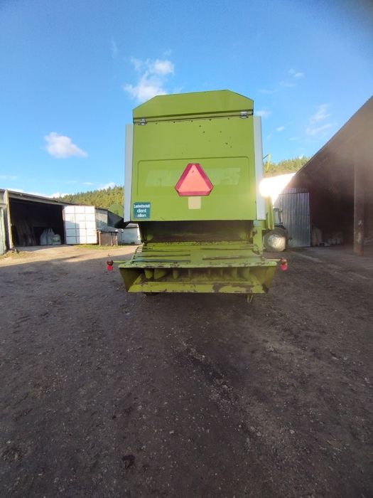 Продам Claas Dominator 96