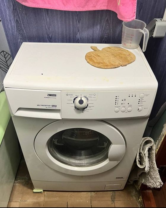 Пральна машинка на запчастини