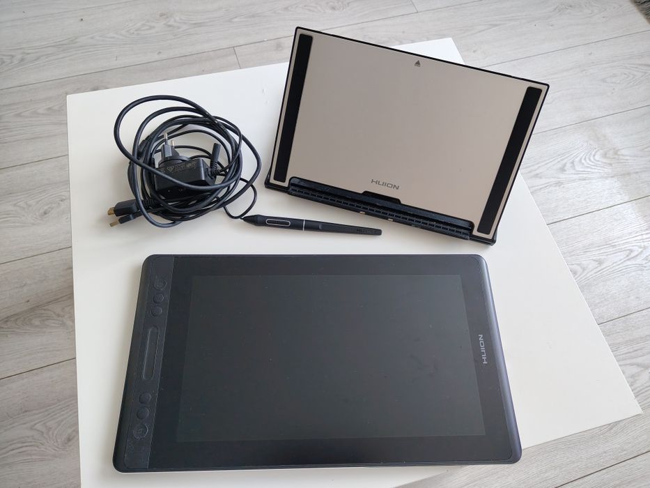 Tablet graficzny HUION kamvas pro 13