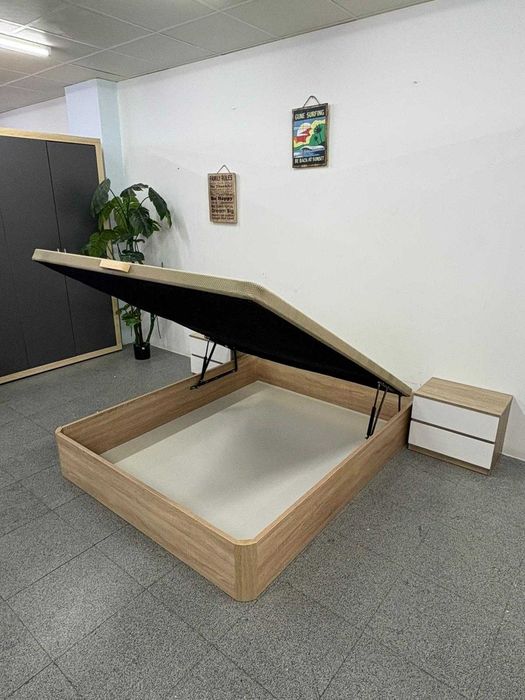Cama com arrumação 135x190 e duas mesas de cabeceira/NOVO/ENTREGA GRÁTIS EM DOMICÍLIO