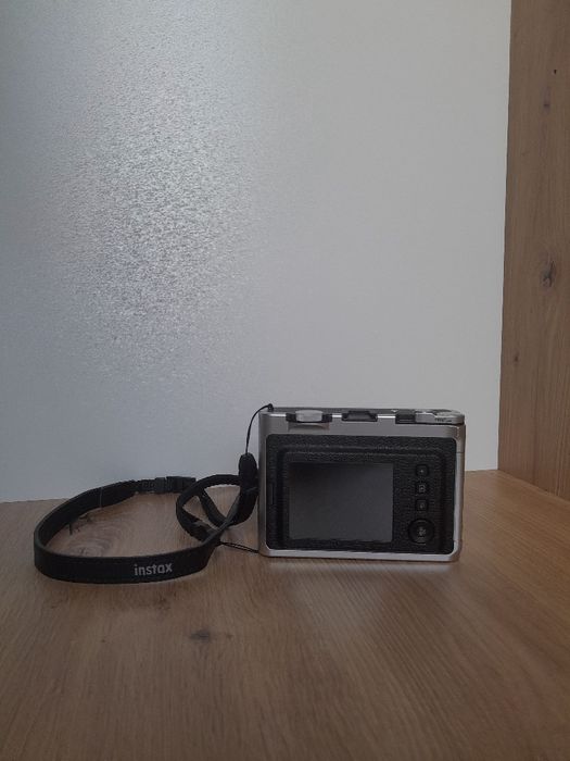 Aparat instax mini Evo