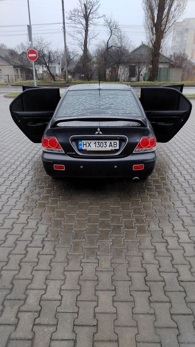 Авто продається в кредит  так і за готівку кого цікавить звоніть!!!