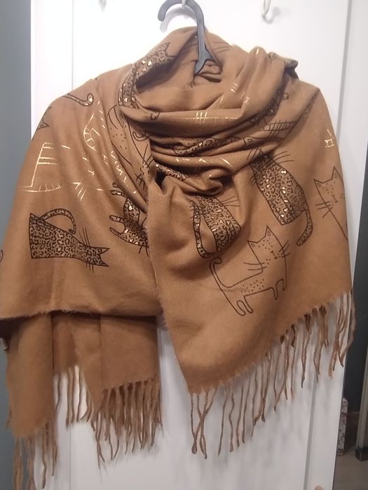 Duży szal chusta wzór print koty