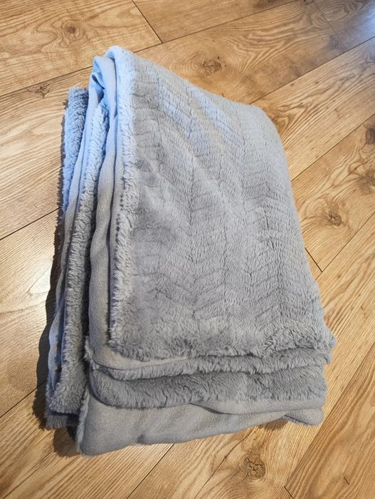 Koc narzuta dwustronna 180x200