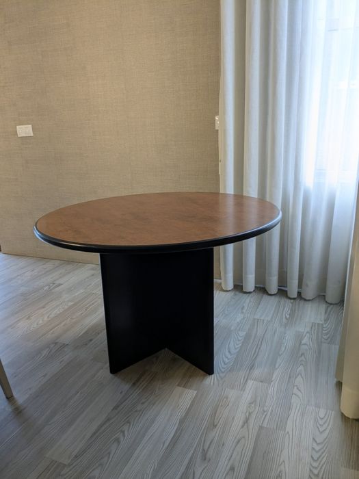 Mesa tampo em madeira maciça