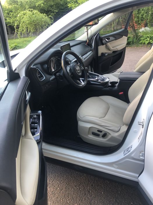 Mazda CX9 в гарно стані