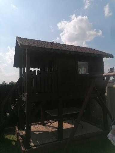 Domek drewniany dla dzieci ogrodowy