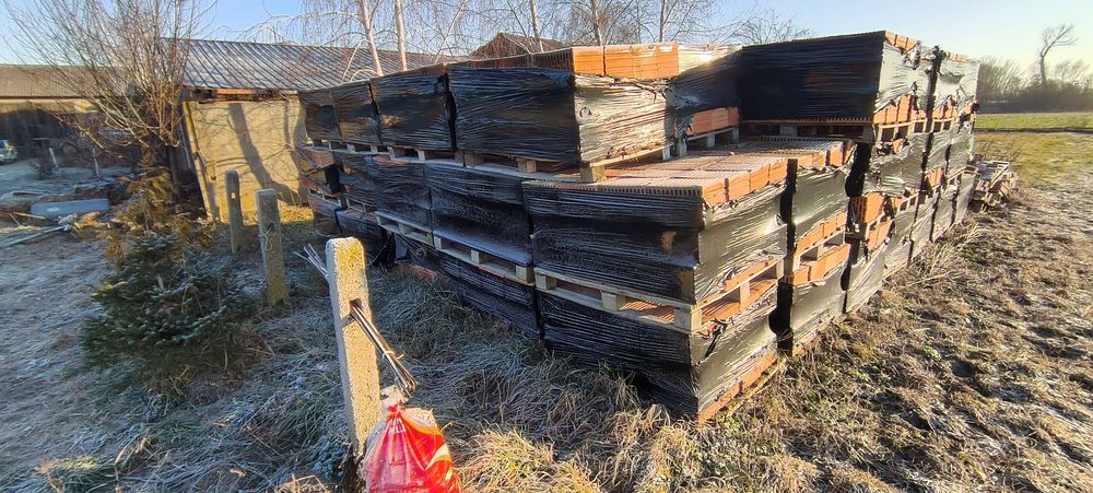 cegła Max 2000 szt.  z załadunkiem