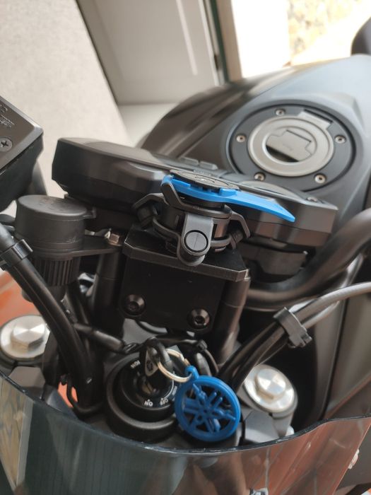 Quadlock Yamaha MT07
