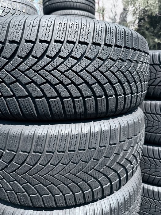 235 55 18 Bridgestone Blizzak LM005 90% 2024 Шини Зима