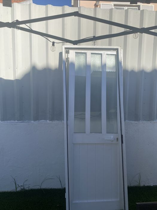 Porta exterior usada